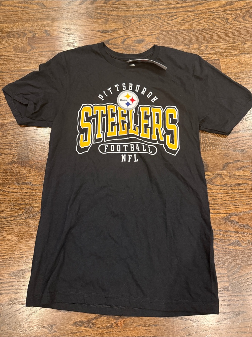 Pittsburgh Steelers Black Logo T-Shirt woman’s small nfl football 🏈 game day